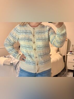 Grandma Style Knit Button-Up Cardigan Size Large